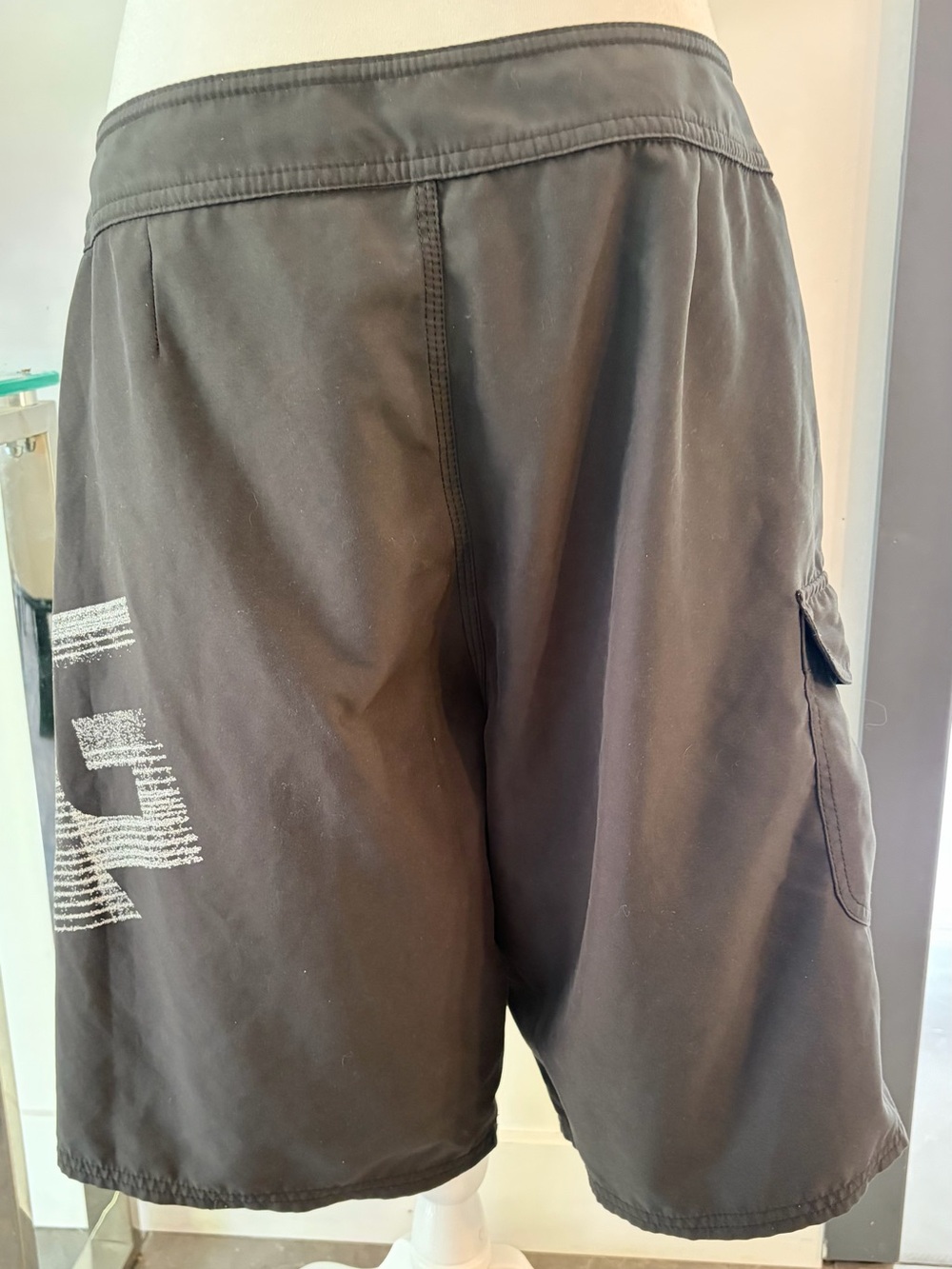 Analoa Black Men's Cargo Shorts with Side Pocket